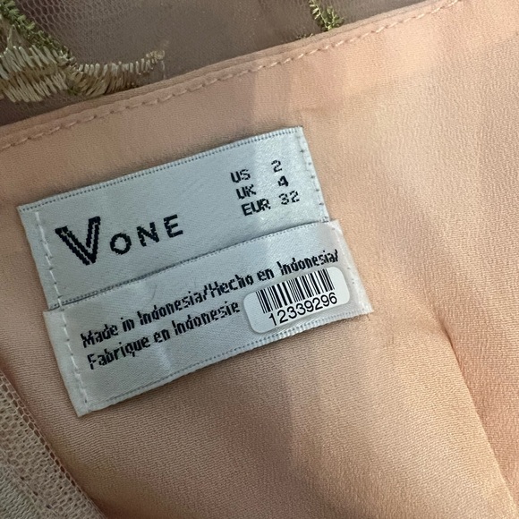 VONE Size 2 Sheer Lelan Top - True to Size (XS/SM) - Picture 8 of 10